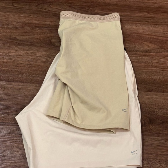 Nike x MMW 2-in-1 Matthew M. Williams Vanilla Cream Microfiber Shorts - Picture 2 of 11